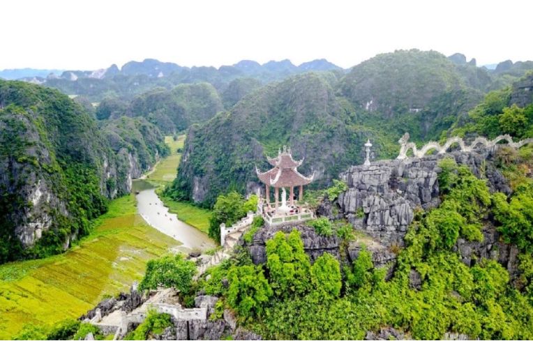 Day 17- Tam Coc - Mua Cave - On the Wings of the Dragon 🐉