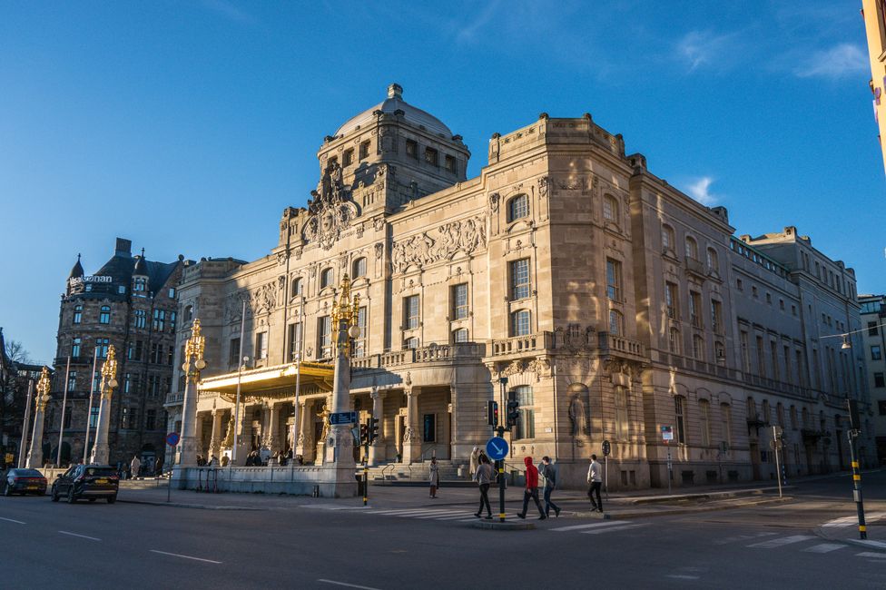 Östermalm - Nybroviken - Königliches Dramatisches Theater