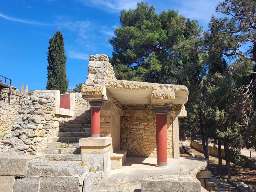 Palace of Knossos