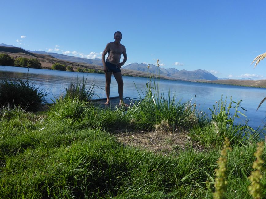 D'abord dans l'eau