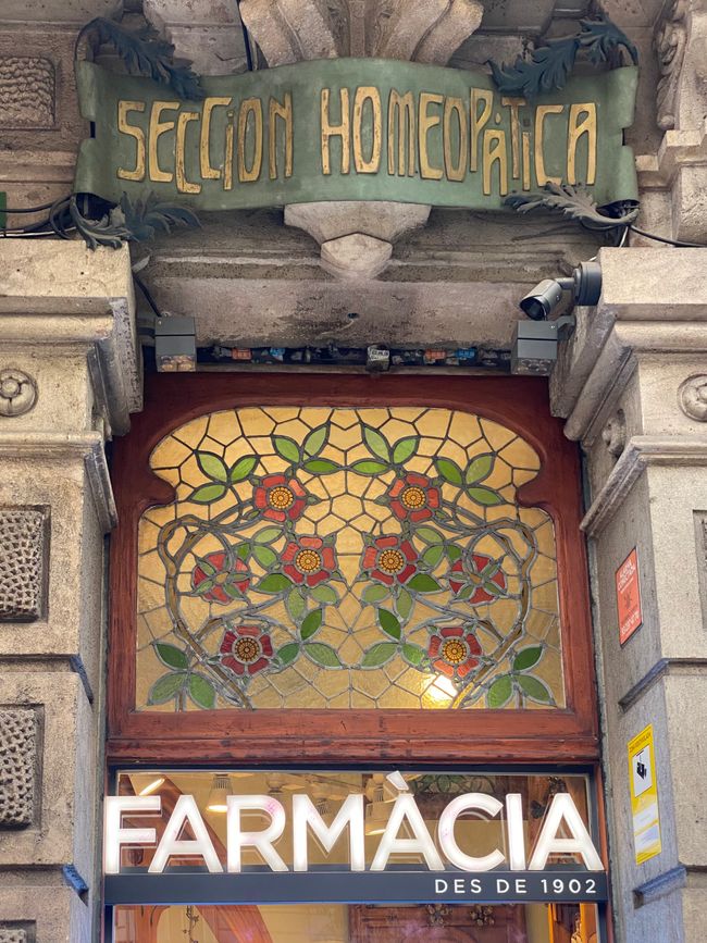 Even pharmacies present themselves in 'Gaudi-style'