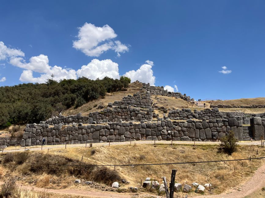 Tag 12
Wanderung zum Sacsayhuaman und de Cristo Balnco