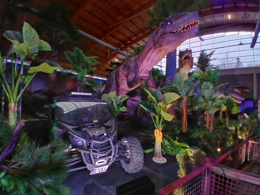 Dino Fever in Friedrichshafen: An Honest Look into the "Kingdom of Dinosaurs"