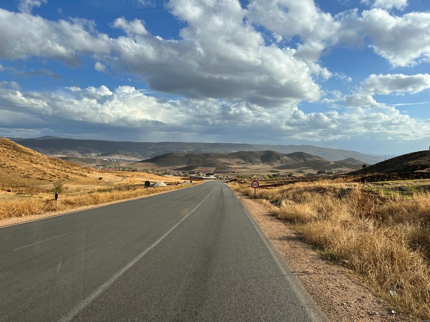 We roll through Moroccan landscapes towards the Sahara