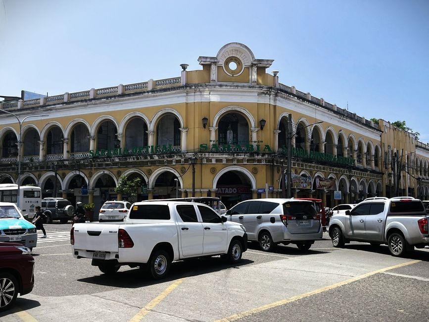 Calle Real, l'ancien Washington International Hotel