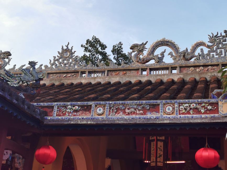 In esplorazione e shopping a Hoi An