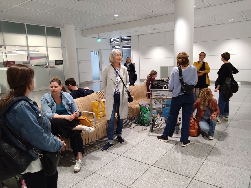 Tag 1: Ankunft in Athen und Abendessen mit Christos Avramidis (Journalist)