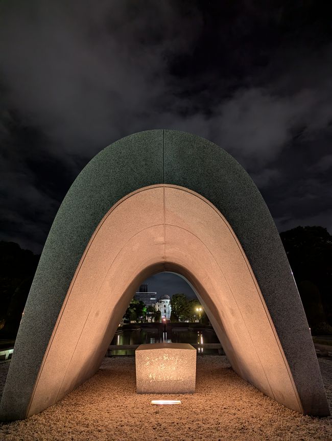 Himeji & Hiroshima