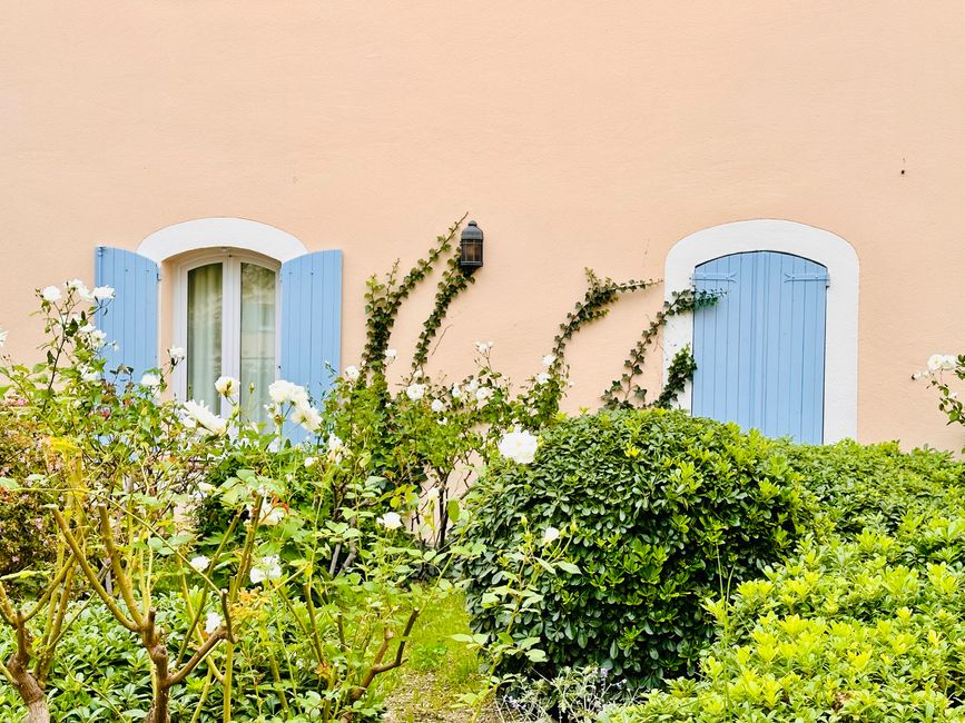 Domaine Pont-Royal and Aix-en-Provence