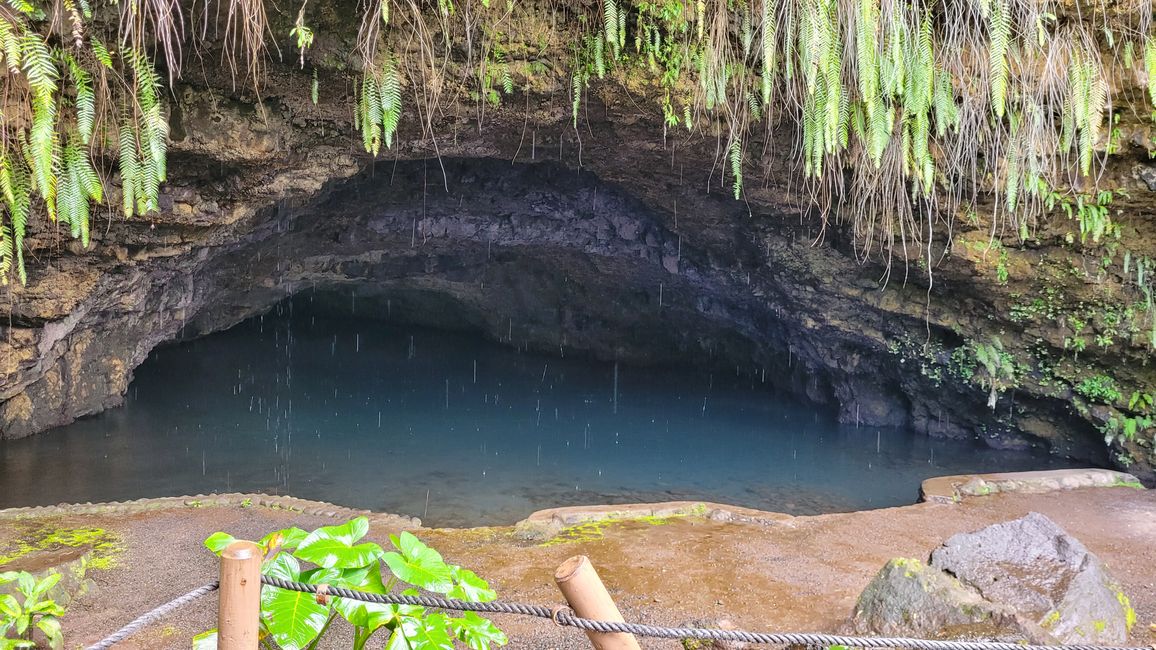 Tour around the edge of Tahiti-Nui