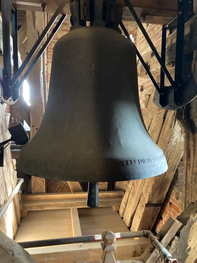 Dom St. Nicolai - 3 Meter fehlen bis 100 Meter