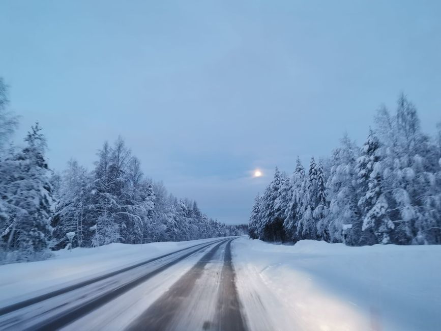 Vereiste Straßen in Finnland 