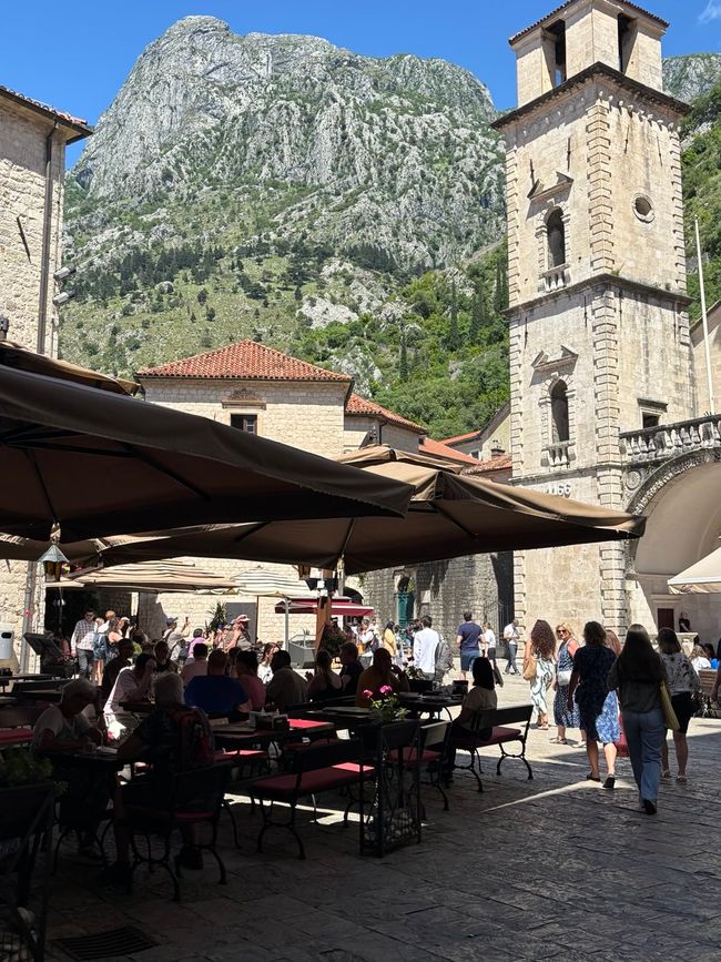 Budva e la baia di Kotor
