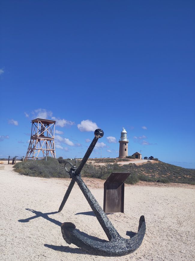 Faro Vlaming Head, Monumento de la Segunda Guerra Mundial y Ancla