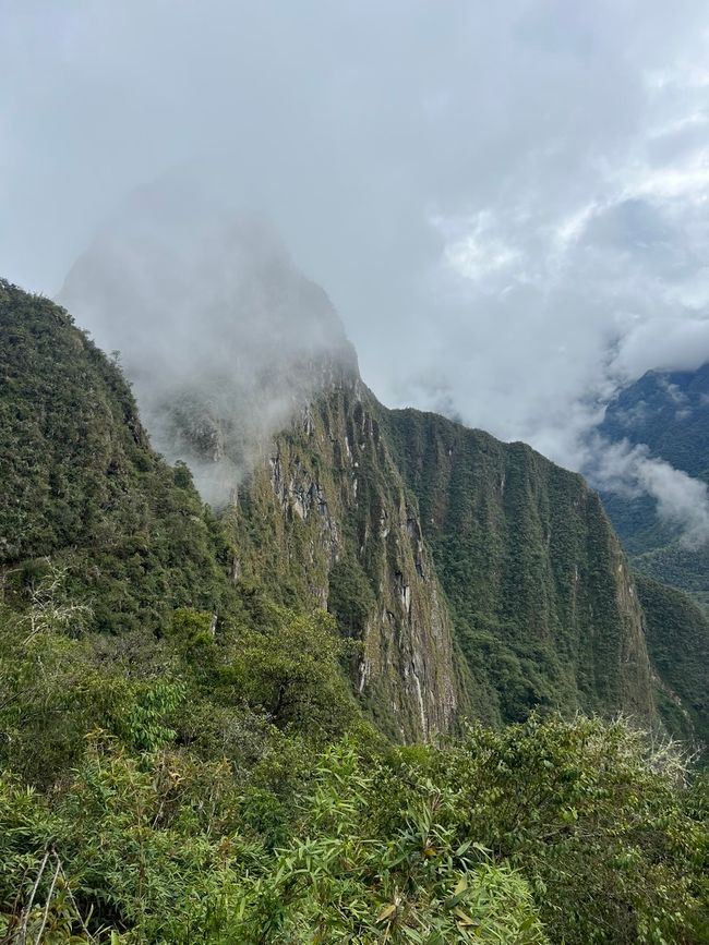 👷‍♂️标签 31-1 (3.11.) 马丘比丘，登上惠纳比丘山