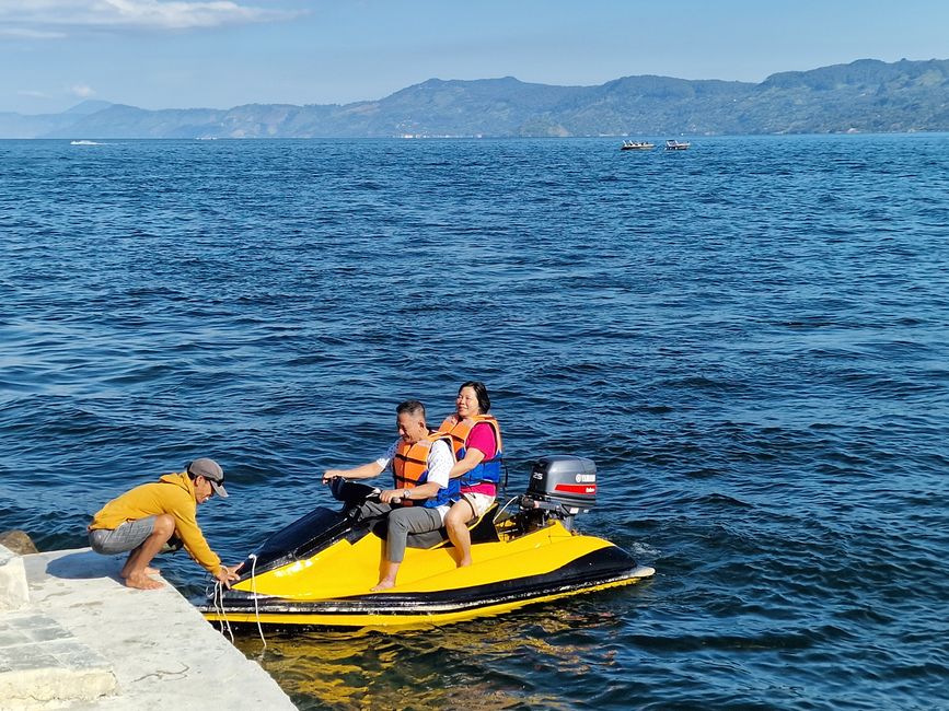 Horas, Danau Toba und ein Wiedersehen nach 34 Jahren