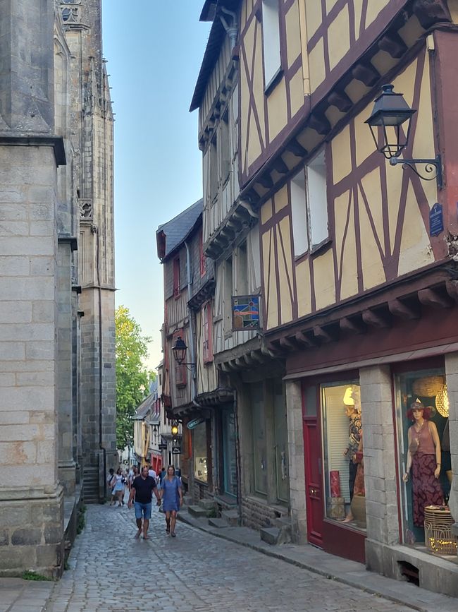 TAG 13 - Oh wie schön ist Vannes 