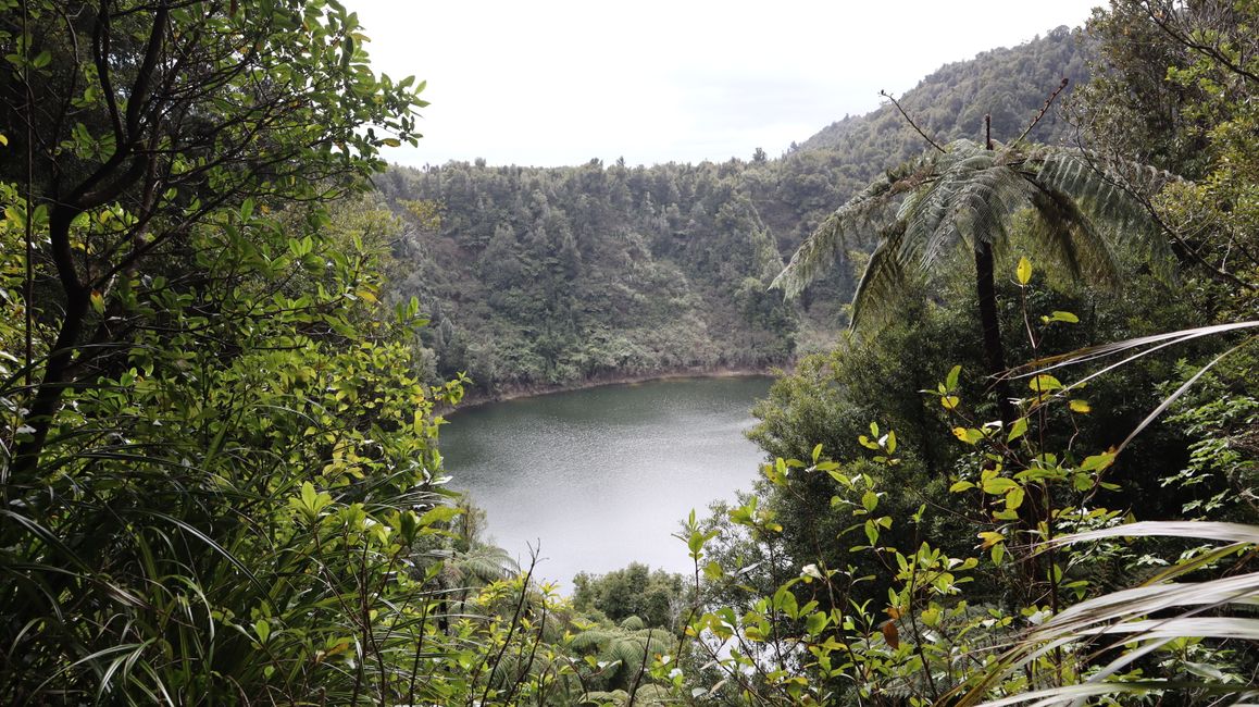 Ausblick auf einen kleinen See