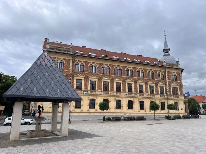 11 nach Sárvár