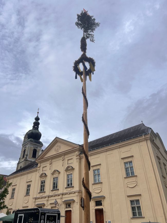 14 nach Krems