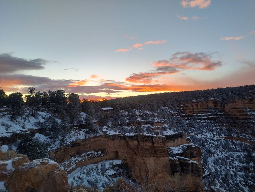 Sunset over Grand Canyon Village