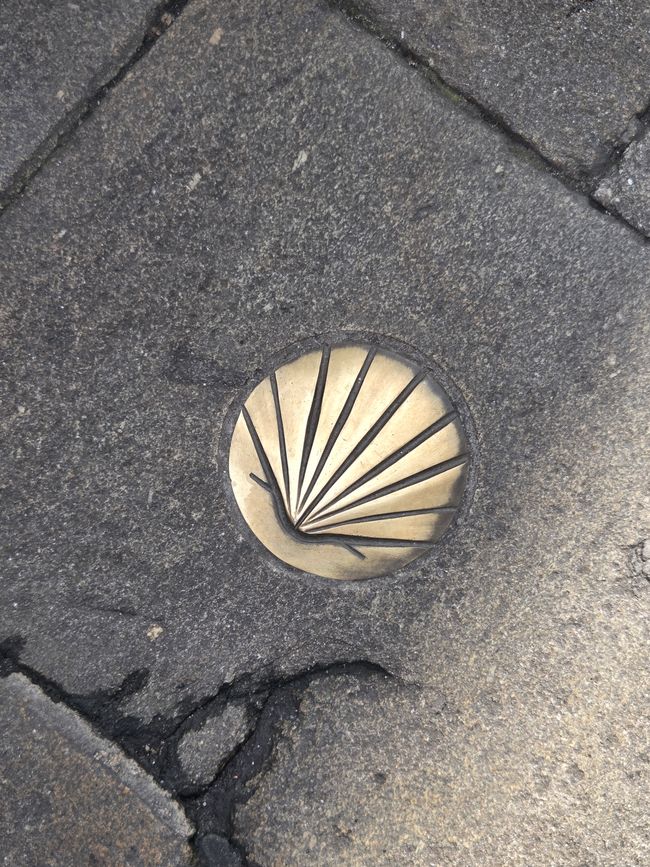 Symbol der Jakobsmuschel – Wegweiser