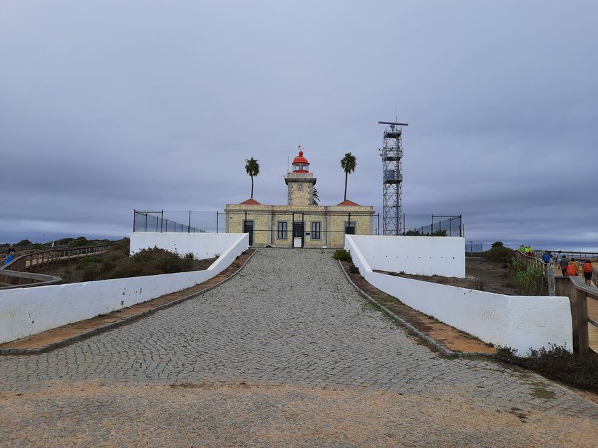 Lagos - Cuevas, playas y arte urbano