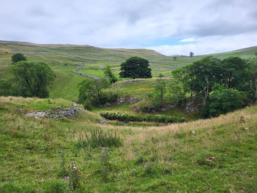 Hike to Malham Cove