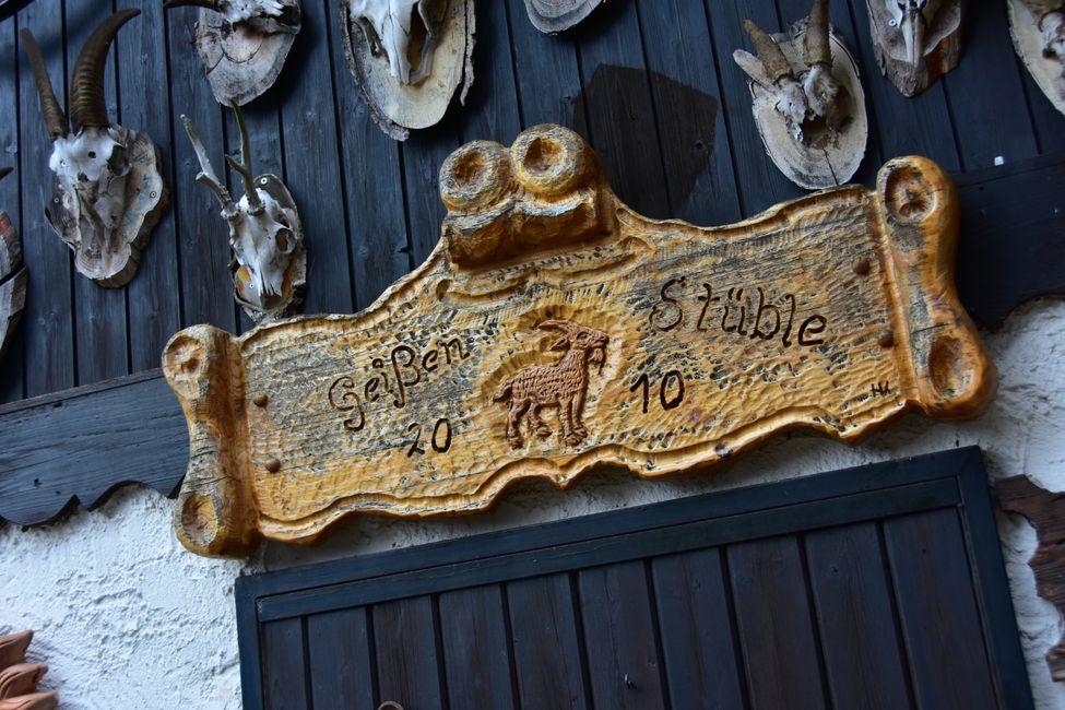 S T A U F E R Z E I T 
     
U N D

S E E I D Y L L E : ein Tag im Kloster Adelberg