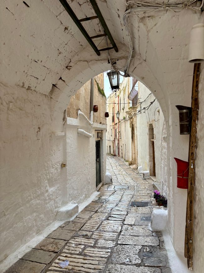 Ostuni, la città bianca ☁️☁️🌦️🌧️