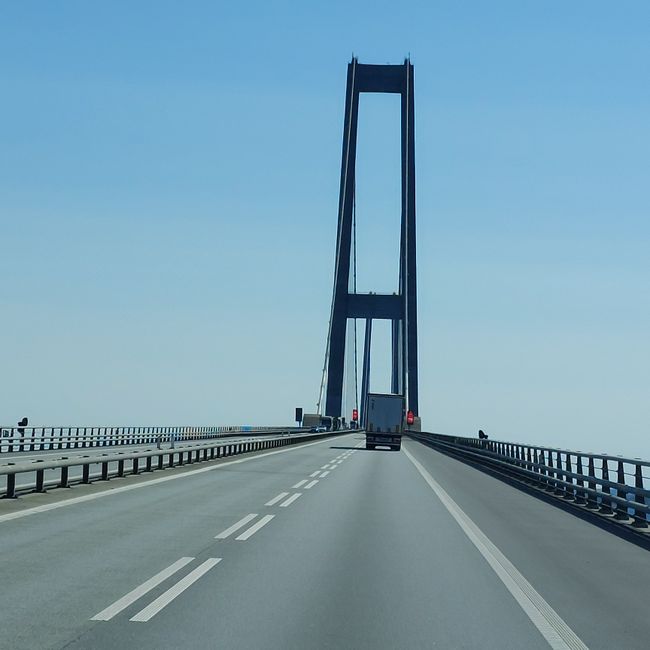 Sur le Storeb æltsbroen