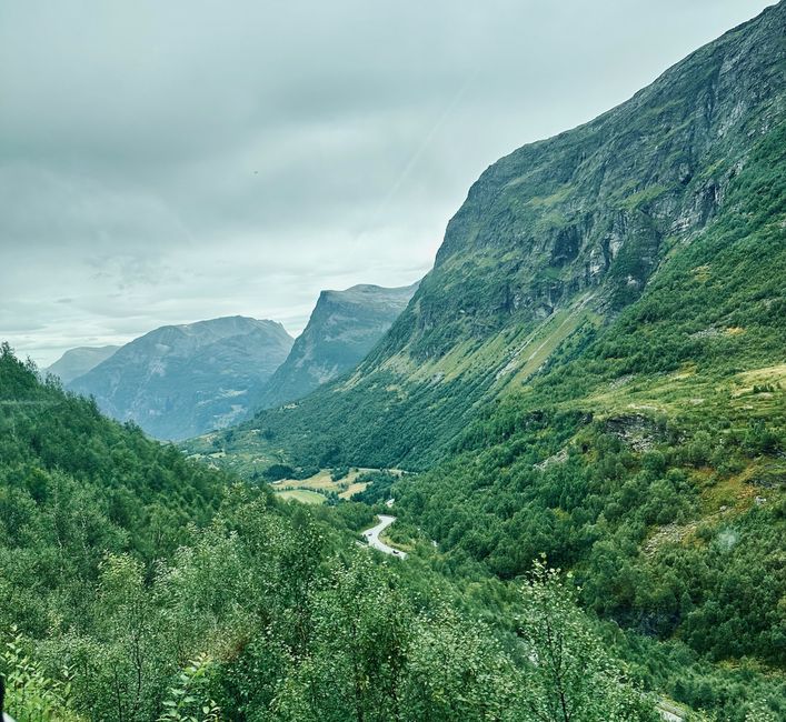 Día de viaje - Bienvenido de nuevo a Sogndal