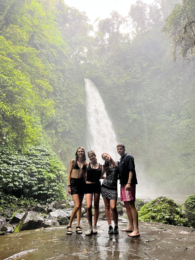 Nungnung Wasserfall 