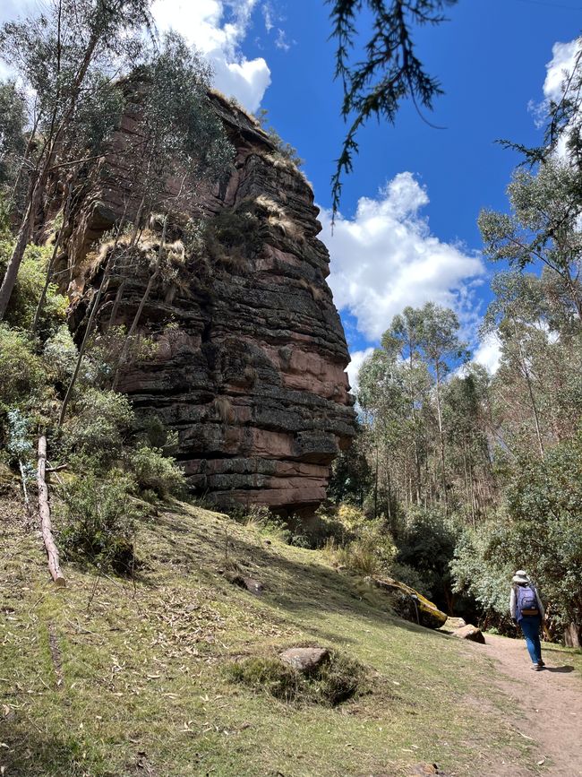 Day 17 
Mysterious hiking trail with "waterfall" somewhere in the Andes near Cusco