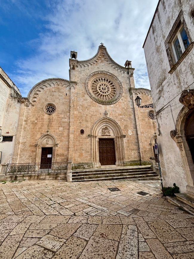 Ostuni, la città bianca ☁️☁️🌦️🌧️