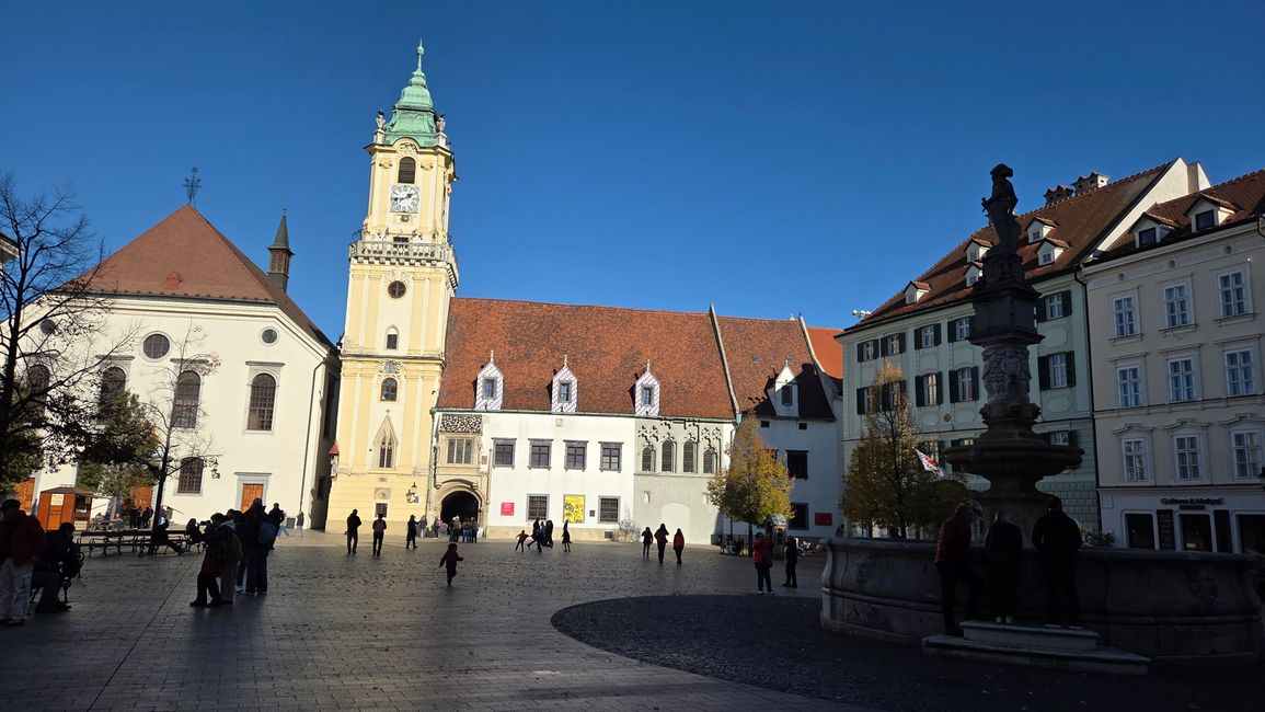 Bratislava se viste en octubre 26
