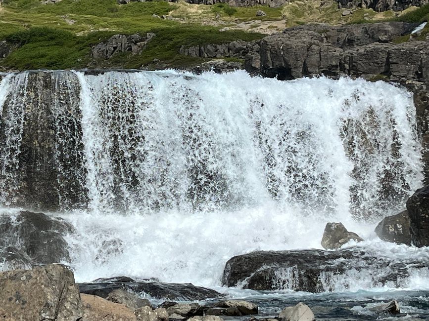 Von Reykholar nach Breidavik