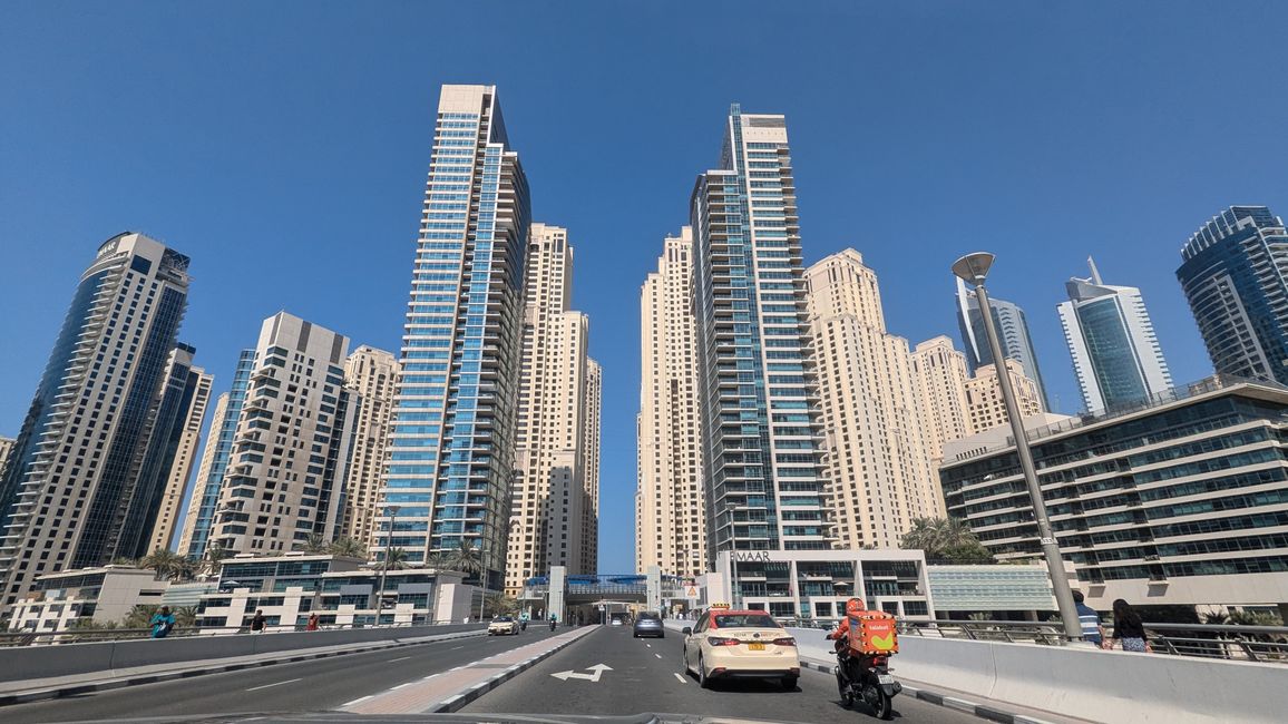 Tag 3 (2024) Dubai JBR Beach, Souks Deira e The One and Only