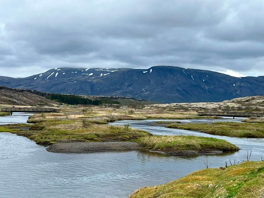 Laugarvatn Cave und Pingvellir