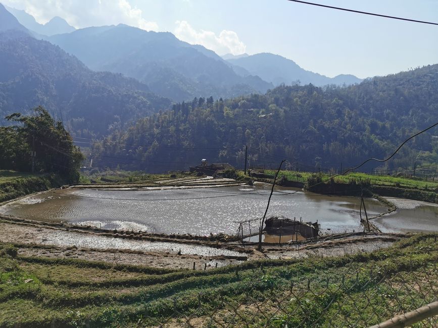 Wanderung in SaPa zum Cát-Cát-Village und den Wasserfällen