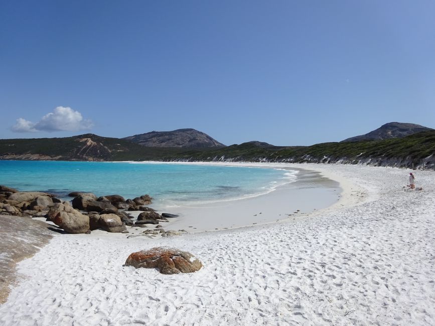 Hellfire Beach aún con sol