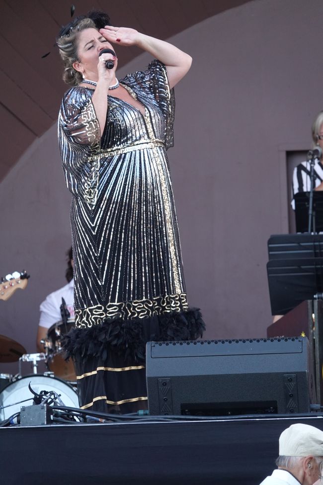Speciale per il 'Festival Art Deco di Napier'