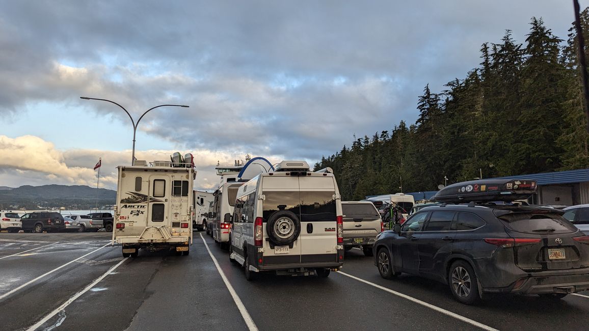 At the ferry at 6:30 am