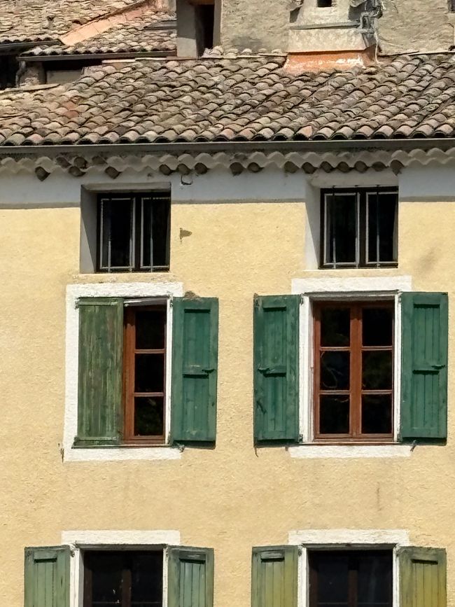 Entrevaux