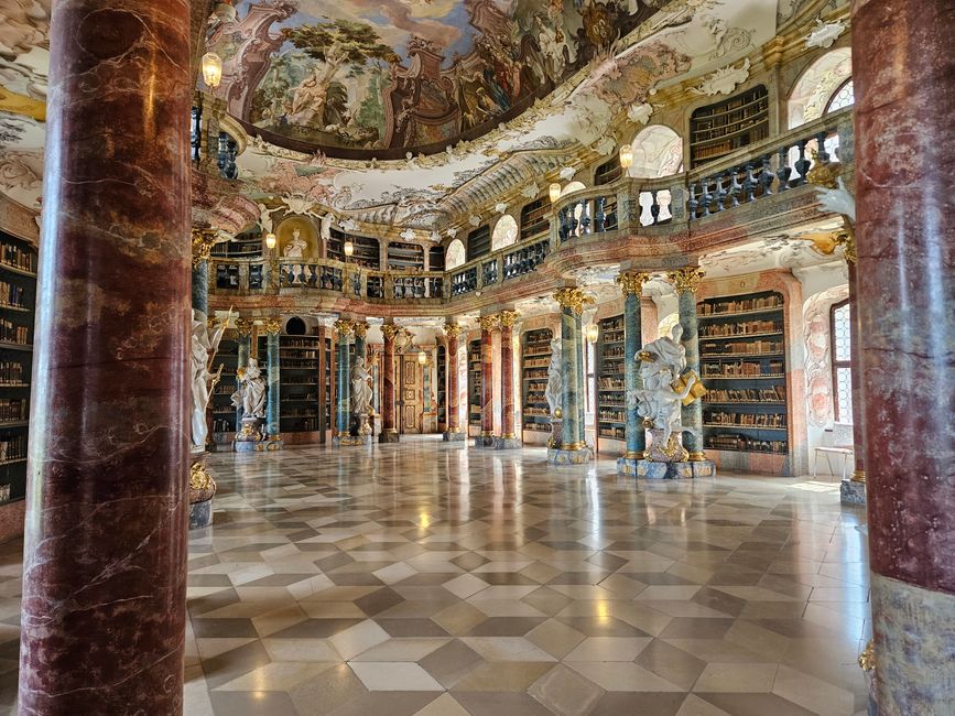 2026 - Mai - Kloster Wiblingen mit Bibliothekssaal