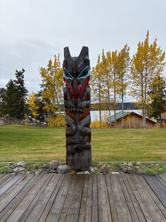 Day 5 - 🚐 Pothole Slalom, Moose Menus, and Off-Road Adventures – our day on the Canol Road