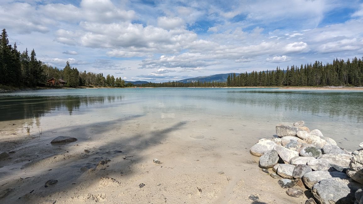 Tag 19: Boya Lake (Tā Ch’ilā Park): Canoeing on the most beautiful lake in Canada