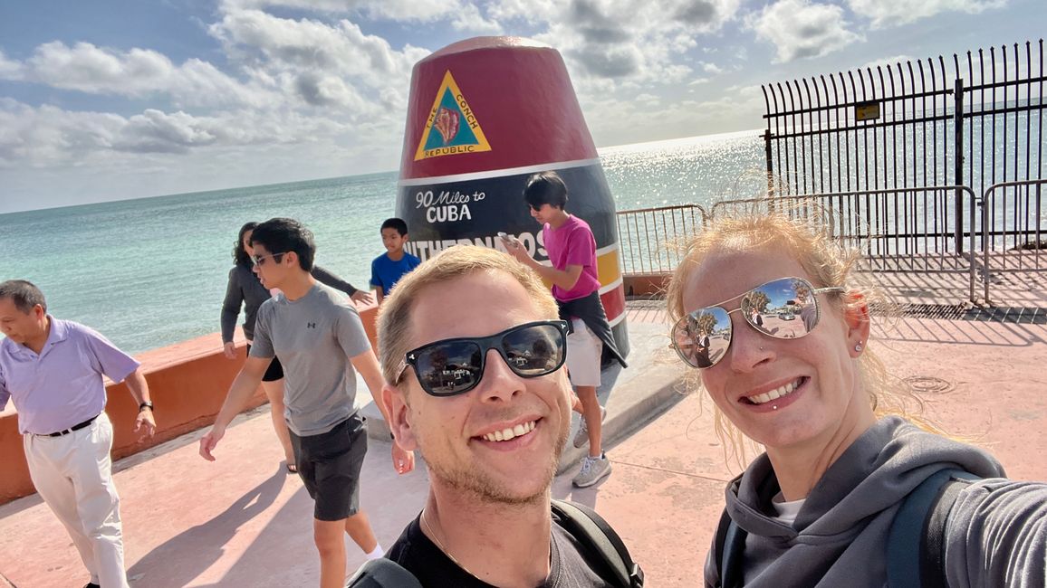 Tag 396 - Southernmost point & Duval Street by Golf Cart