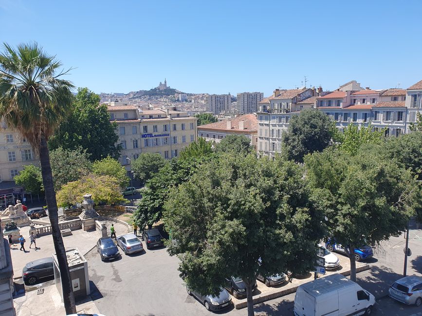 Blick über Marseilles vom Bahnhof aus