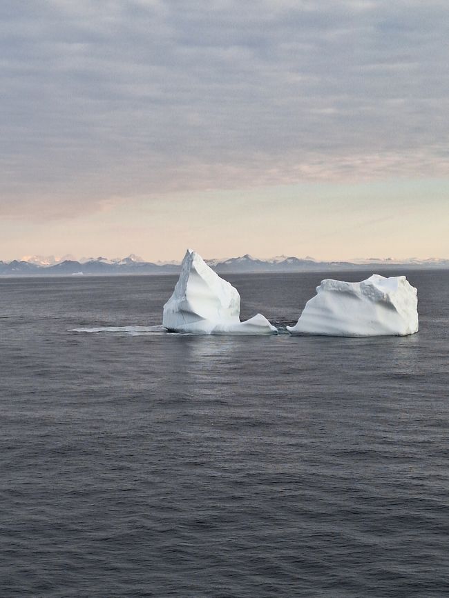 Sailing Day/ Prins Christian Sund